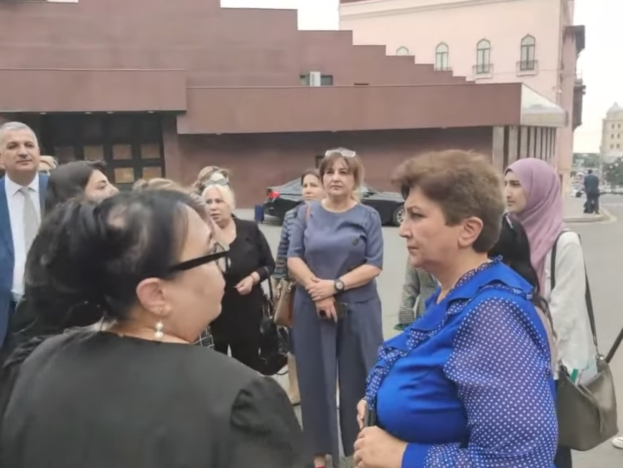 Les militants azéris qui ont bloqué le corridor de Latchine expriment leur mécontentement quant à leur situation financière