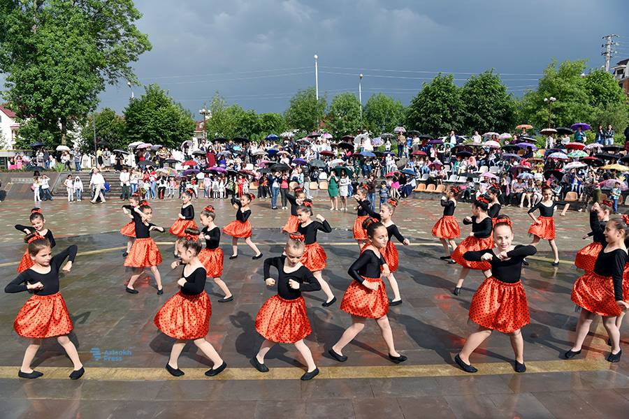 L&rsquo;ensemble « Enfants d&rsquo;Artsakh » de Stepanakert poursuivra ses activités