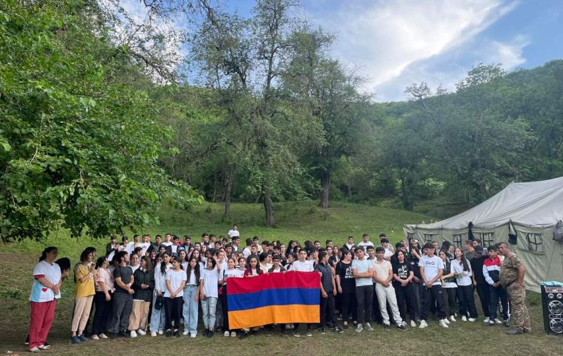 Un camp militaro-patriotique a été organisé à Chartar