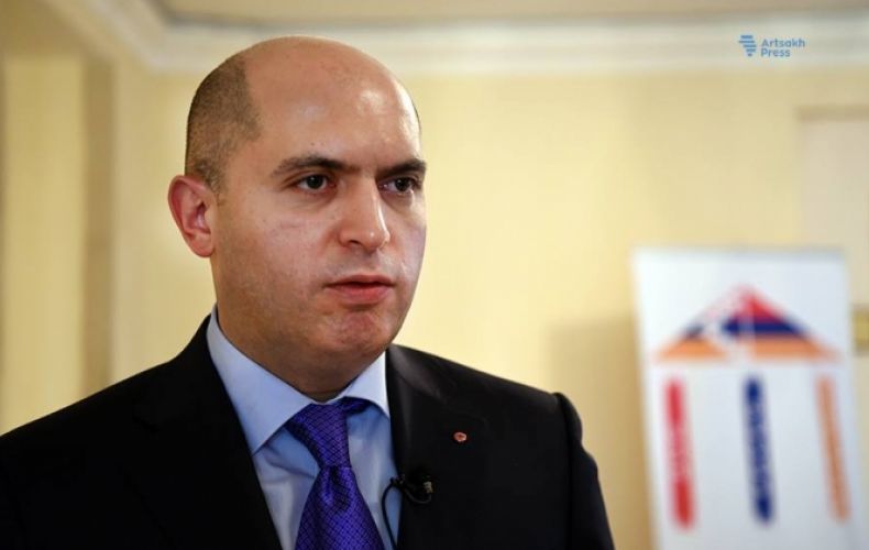 Armen Achotian, une figure de l’opposition, arrêté à Erevan