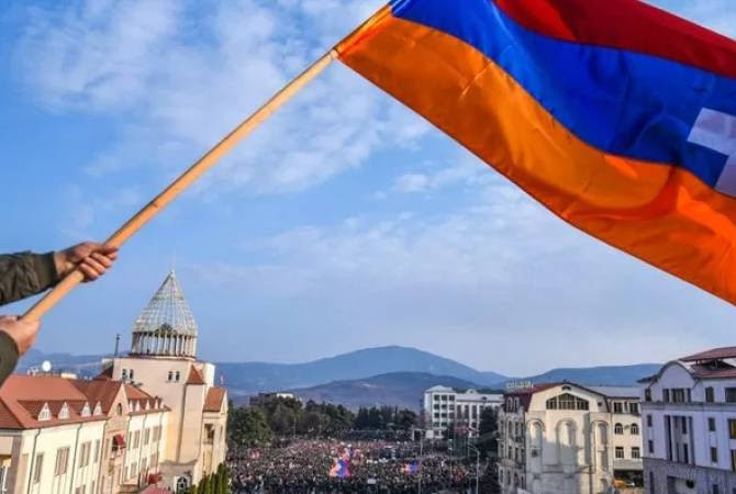 Comme ses prédécesseurs à Sarajevo E.Macron devrait exprimer le soutien à Goris, aux portes du Haut-Karabakh