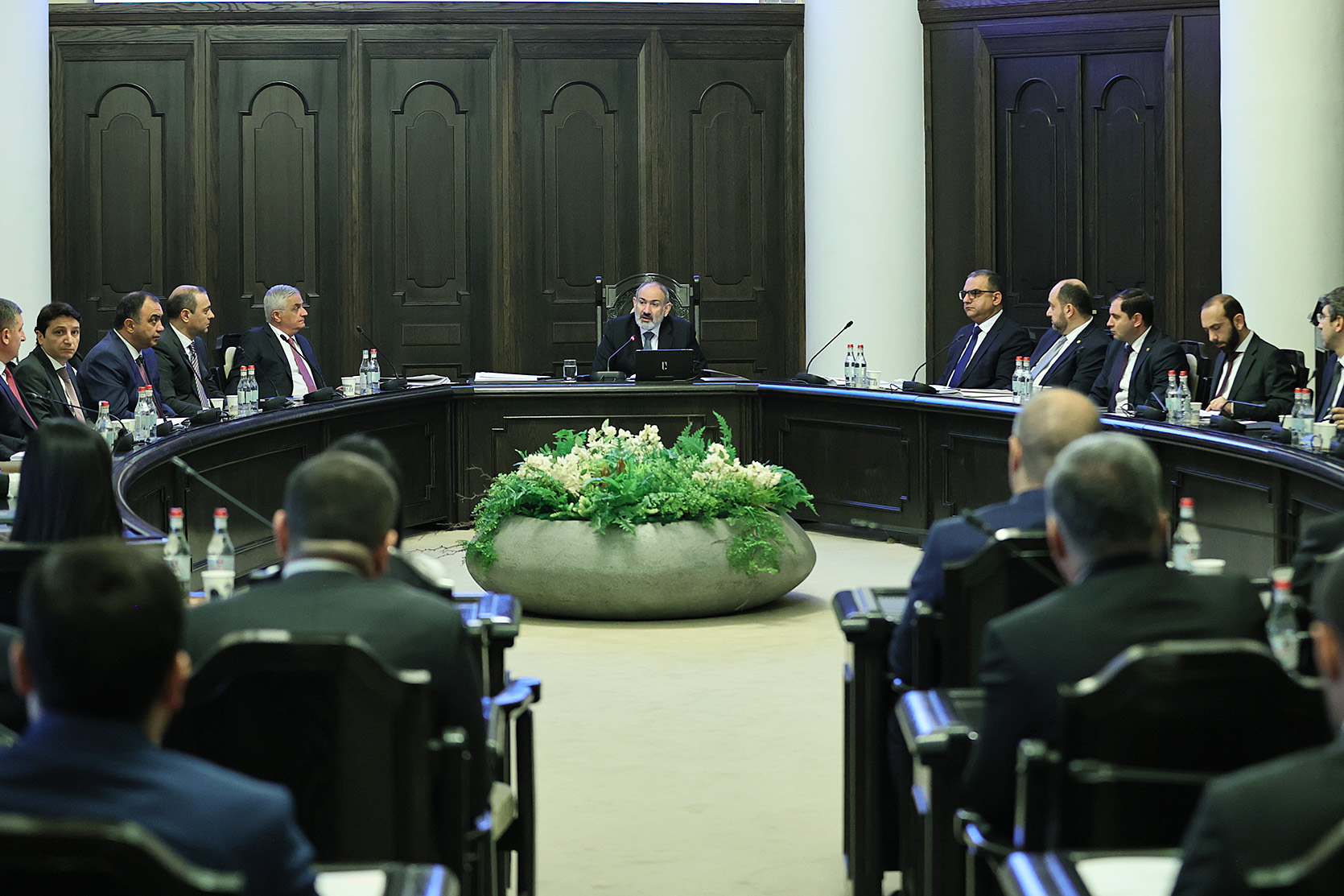 Le gouvernement arménien réitère ses critiques visant la force de paix russe au Karabagh
