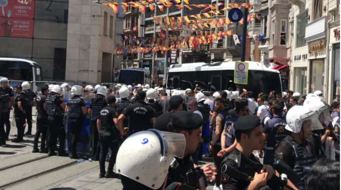 28 personnes détenues lors de la veillée des Mères du samedi