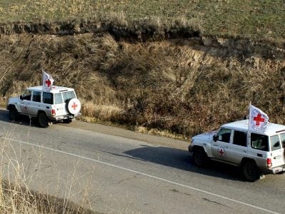 Le transfert des malades depuis l’Artsakh vers l’Arménie par la Croix-Rouge internationale a repris