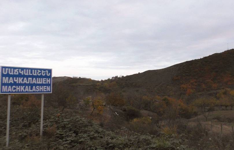 Les forces armées azéries ont ouvert le feu sur une moissonneuse-batteuse travaillant dans les champs de Machkalashen en Artsakh