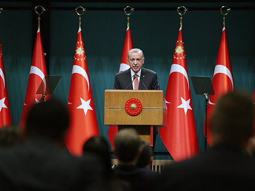 Pour Erdogan, « racisme et colonialisme » à l&rsquo;origine des émeutes en France