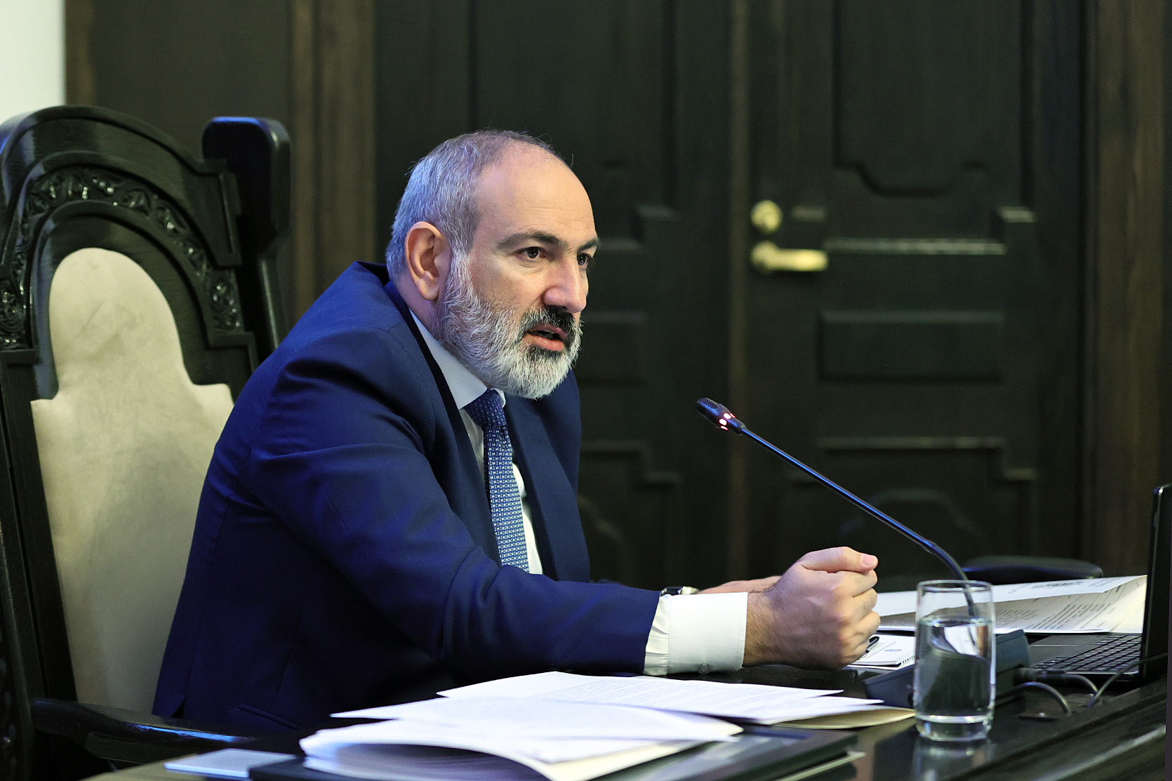 A l’approche d’un nouveau sommet avec Aliev à Bruxelles, Pachinian formule l’espoir de progrès sur la voie d’un traité de paix avec Bakou