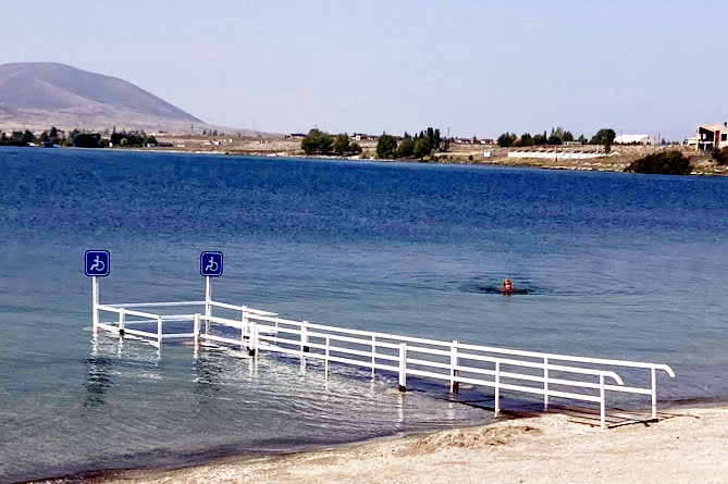 Le gouvernement arménien va ouvrir de nouvelles plages publiques sur le lac Sevan