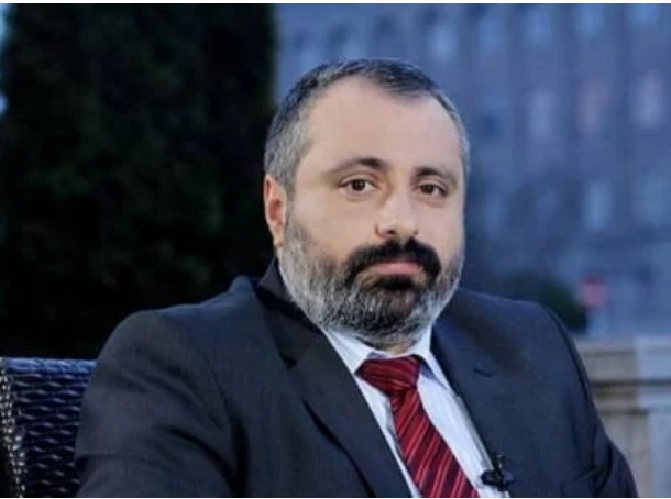 Le conseiller du président de l&rsquo;Artsakh commente les déclarations de Charles Michel