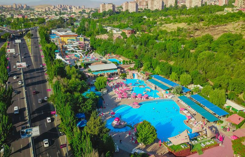 4 Iraniens arrêtés pour violences au parc aquatique Tchrashkhar (Drashkhar) à Erévan