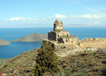 Les églises arméniennes de Van en Arménie occidentale sont au bord de l&rsquo;effondrement