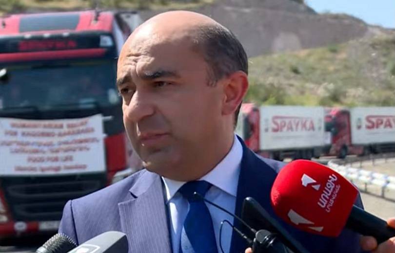 Nous attendons toujours la réponse des troupes russes de maintien de la paix affirme l’Ambassadeur d’Arménie Edmon Marukyan à Kornidzor (Latchine)