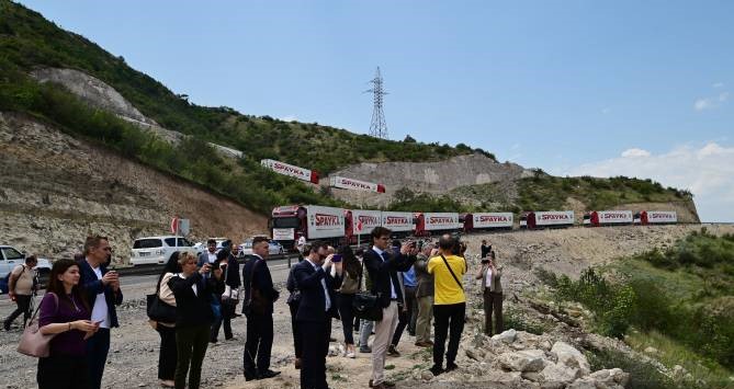 On sait quels diplomates de pays ont visité Gornidzor (Syunik) à l’entrée du Corridor Latchine et constaté que l’Azerbaïdjan bloquait