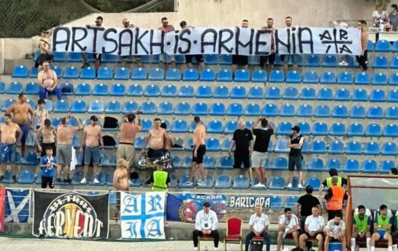 « L’Artsakh, c’est l’Arménie », l’action des supporters du club roumain lors du match Urartu Erévan-Farul Constanta