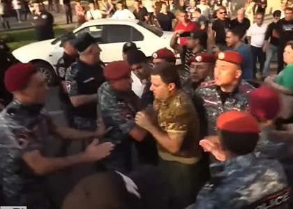 Le détachement de combattants volontaires a atteint Kornidzor déterminées à débloquer le corridor de Latchine