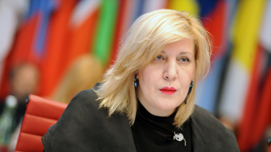 Rétablir la libre circulation le long du corridor de Lachin et assurer l&rsquo;acheminement rapide et sans entrave de l&rsquo;aide humanitaire dans le Haut-Karabakh
