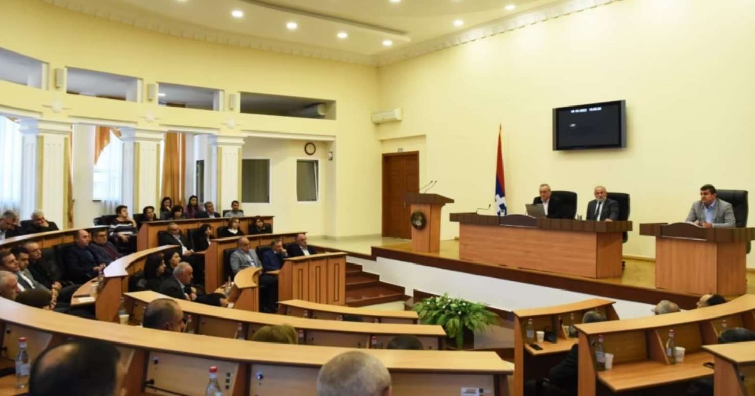 Les partis du Karabakh s&rsquo;accordent sur un nouveau président
