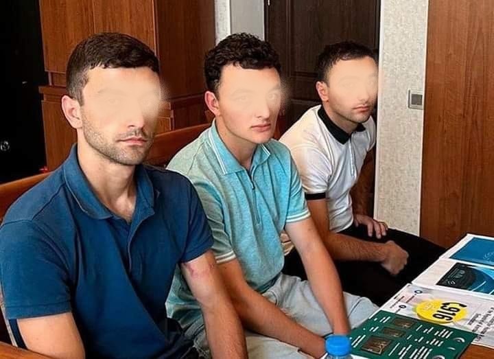Les 3 étudiants Arméniens de l’Artsakh enlevés et illégalement emprisonnés par l&rsquo;Azerbaïdjan ont été libérés