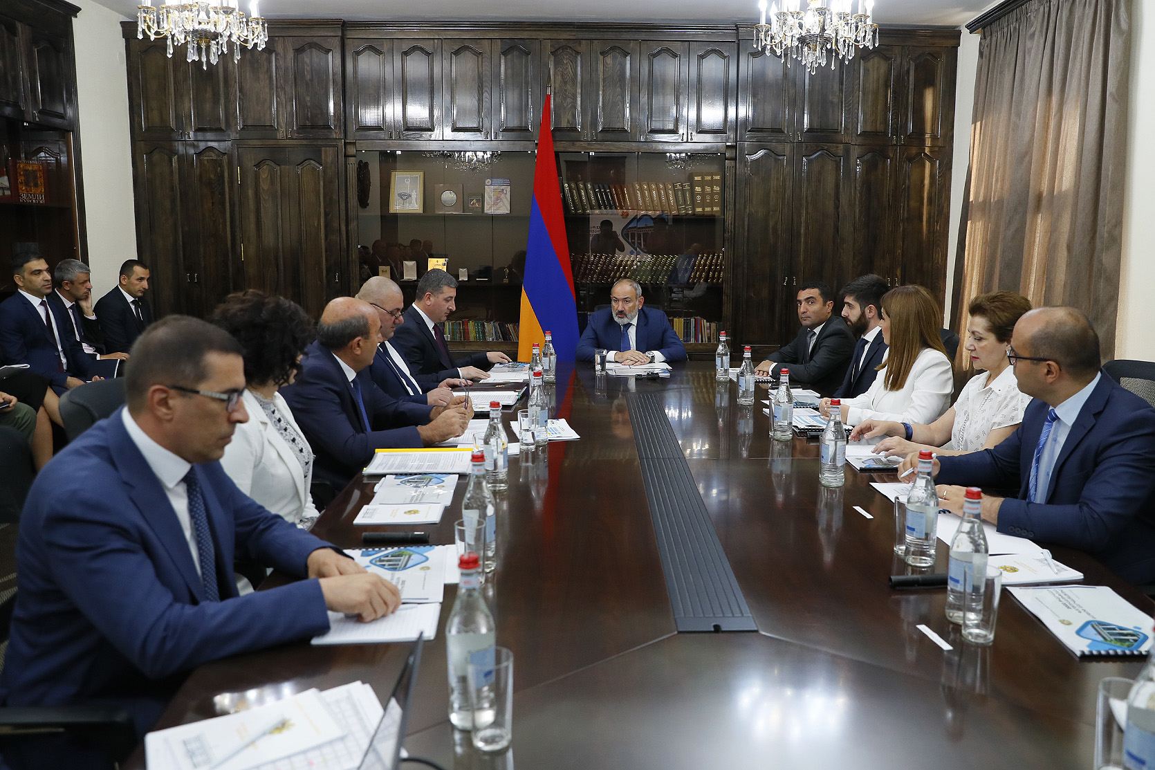 Pachinian en appelle à la communauté internationale pour empêcher une nouvelle offensive de l’armée azérie contre l’Arménie et le Haut-Karabagh