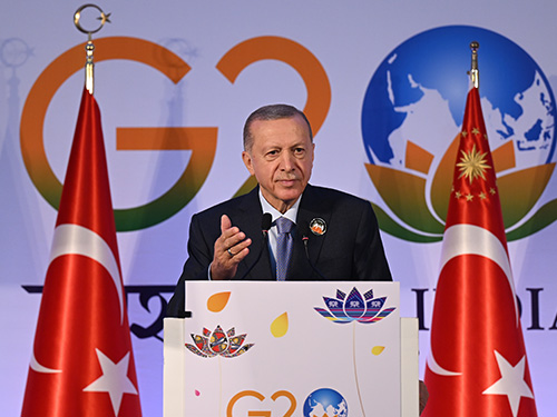 Erdogan accuse l&rsquo;UE de « s&rsquo;éloigner » de la Turquie