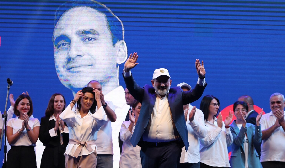 La fin de la campagne électorale à Erevan est marquée par de nouveaux rapports sur la présence forcée à des rassemblements
