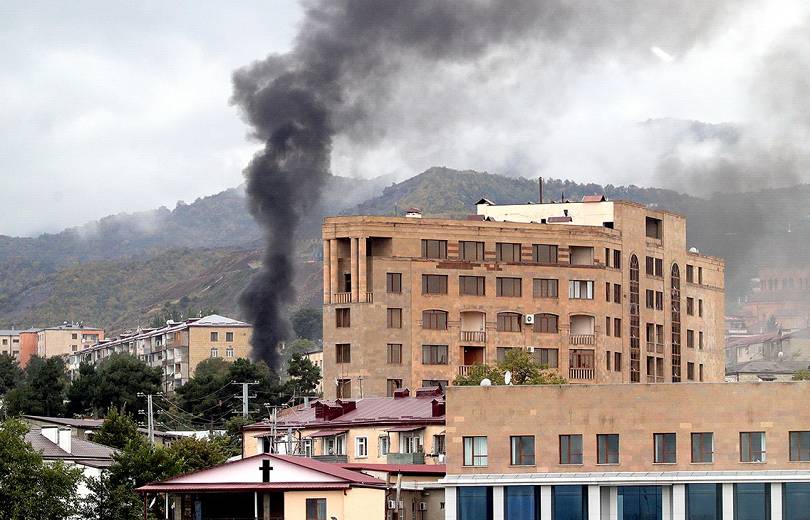 L&rsquo;Azerbaïdjan a lancé une attaque à grande échelle, Stepanakert et d&rsquo;autres villes sont bombardées