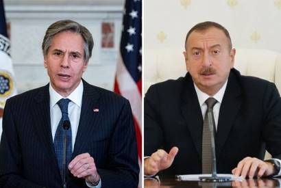 Dans sa conversation avec Antony Blinken, Aliyev a exprimé sa volonté d&rsquo;arrêter les opérations militaires en Artsakh