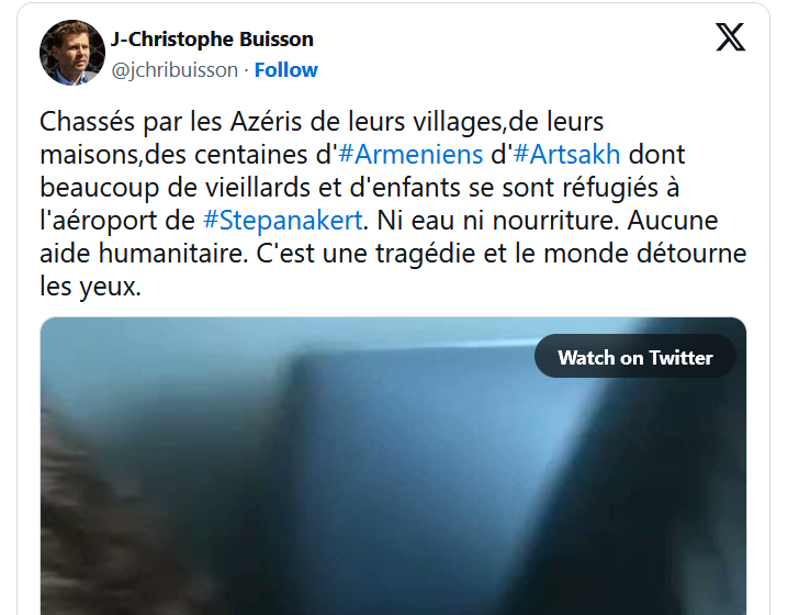 Chassés par les Azéris de leurs villages,de leurs maisons,des centaines d&rsquo;#Armeniens d&rsquo;#Artsakh dont beaucoup de vieillards et d&rsquo;enfants se sont réfugiés à l&rsquo;aéroport de #Stepanakert.