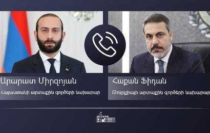 Entretien téléphonique entre les ministres des Affaires étrangères d&rsquo;Arménie et de Turquie