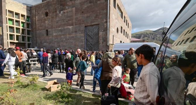 A 10h00, 88 780 personnes déplacées de force du Haut-Karabagh étaient arrivées en Arménie