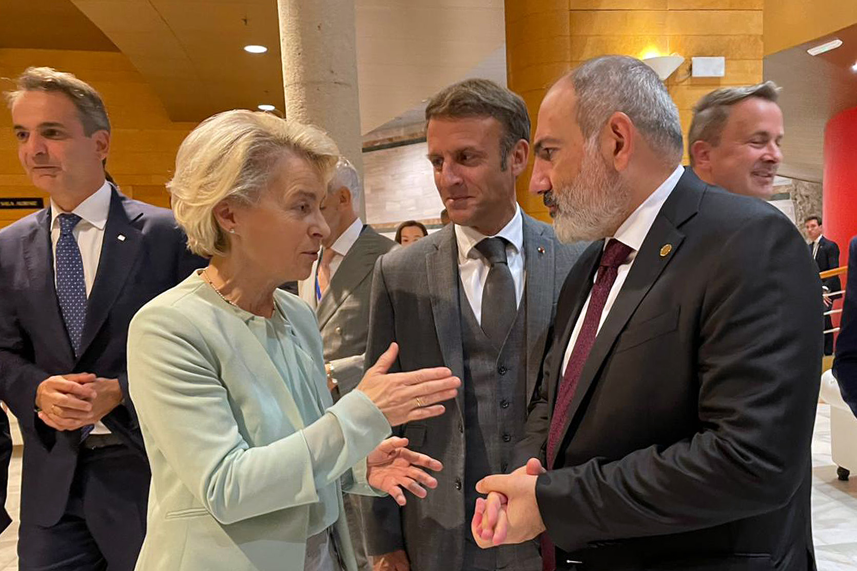 Nikol Pachinian a discuté avec les chefs d&rsquo;un certain nombre de pays de la situation créée par le nettoyage ethnique des Arméniens du Haut-Karabakh par l&rsquo;Azerbaïdjan