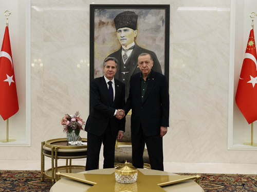 Erdogan critique Blinken qui s&rsquo;est présenté comme « juif » en Israël