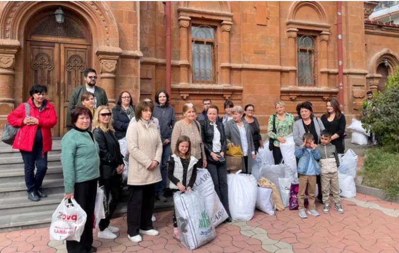L&rsquo;Ambassade de Russie en Arménie a soutenu les familles de la communauté russe déplacées de force d&rsquo;Artsakh