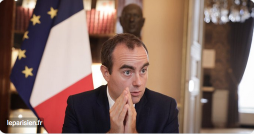Officialisation de l&rsquo;acquisition d&rsquo;armes françaises