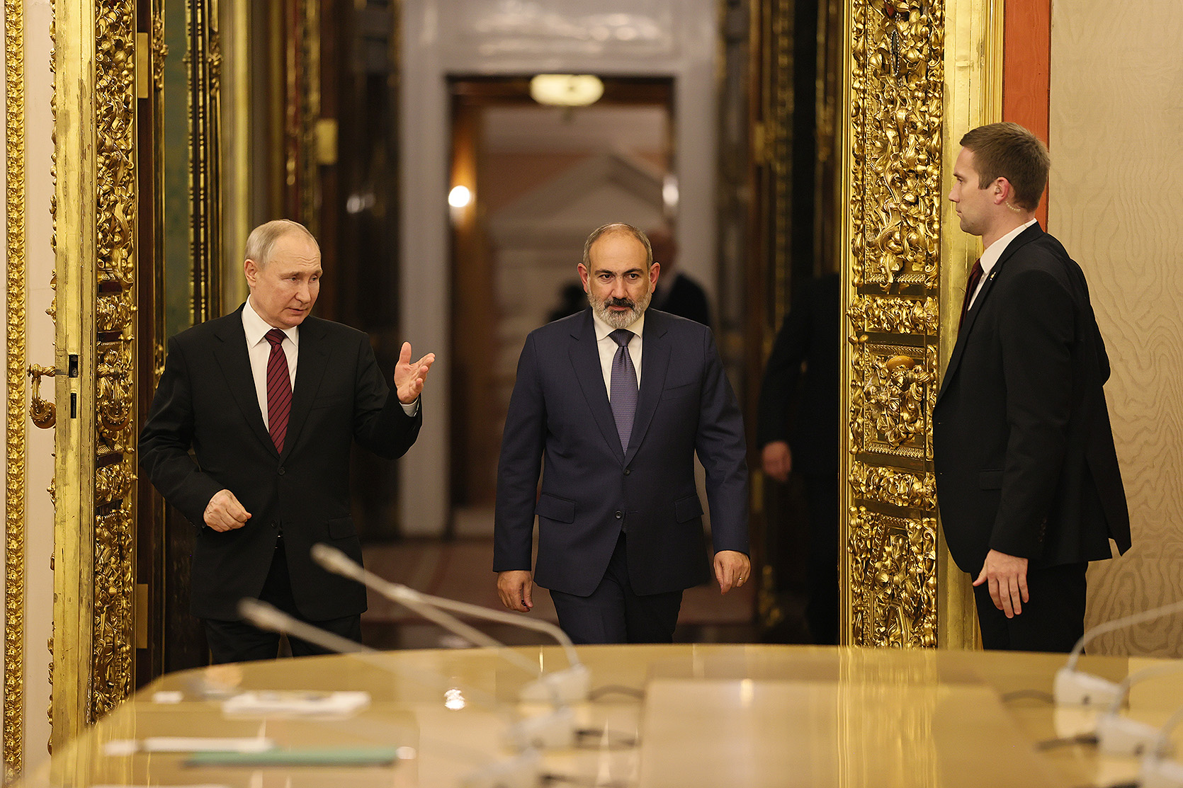 Réaction prudente de la Russie après les nouvelles critiques de Pachinian