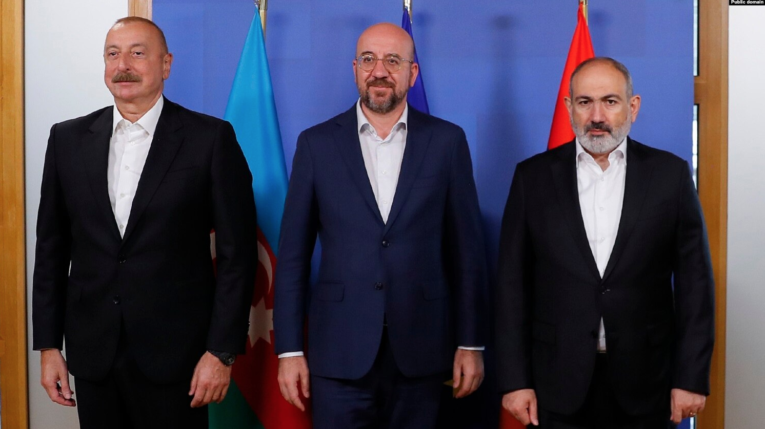 Rencontre Aliyev-Pashinian possible en décembre