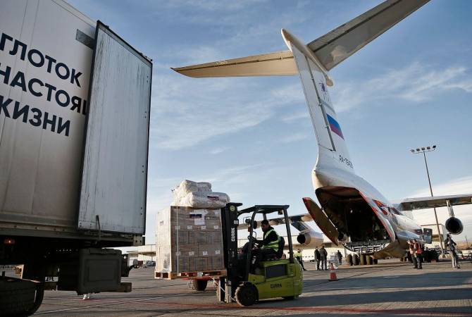 Une aide humanitaire a été envoyée de Moscou à l’Arménie pour les réfugiés Arméniens du Haut-Karabakh déplacés de force
