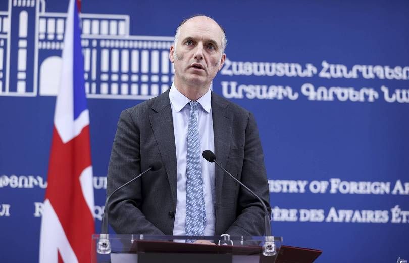 Leo Docherty : Je suis enthousiasmé par l&rsquo;annonce de l&rsquo;Arménie et de l&rsquo;Azerbaïdjan de réglementer les relations