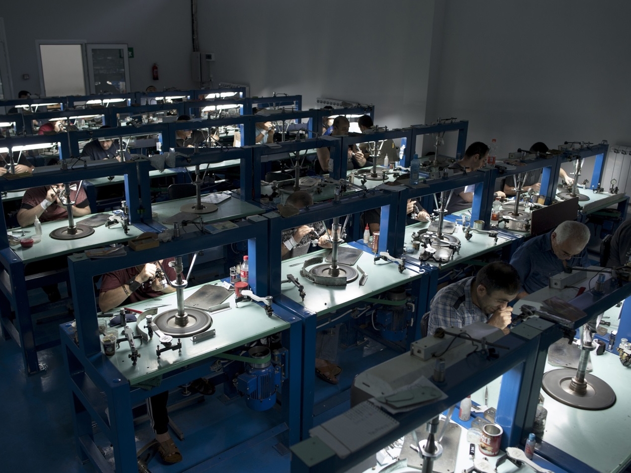L’Arménie pèse les risques sur la taille de diamants russes