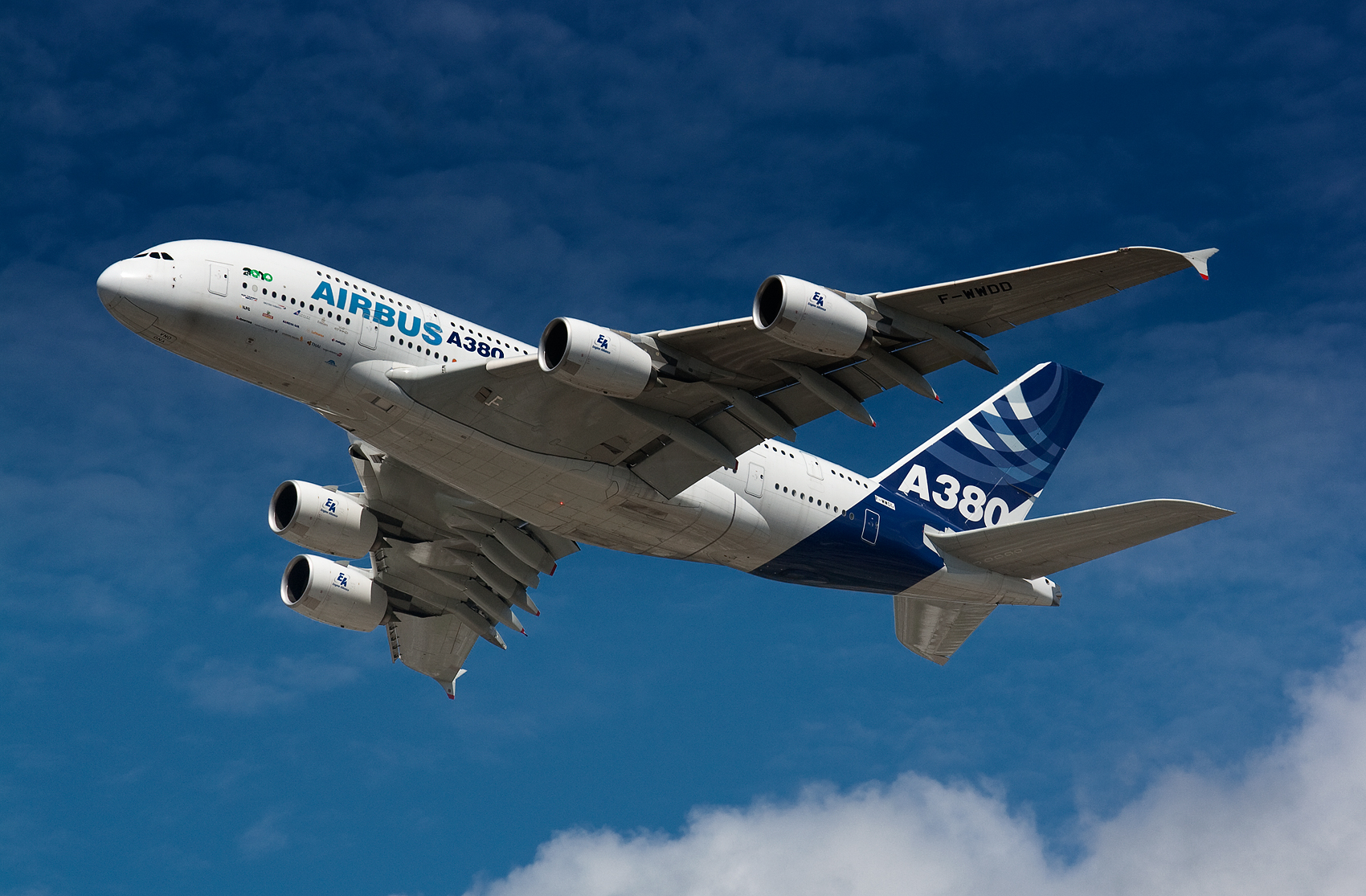Turkish Airlines annonce une commande géante de 355 Airbus, dont des options