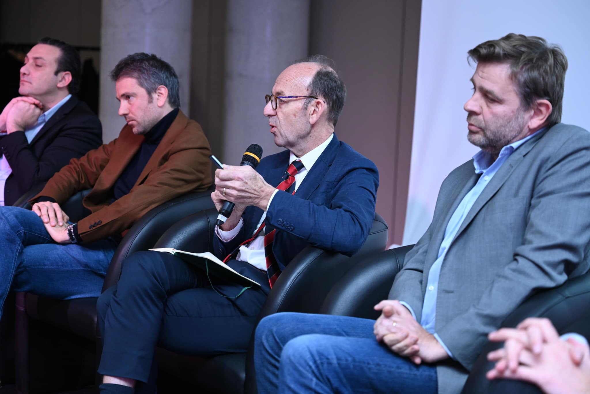 Le plein à la conférence du 15 novembre avec JC Buisson, V.Duclert, T.Yegavian