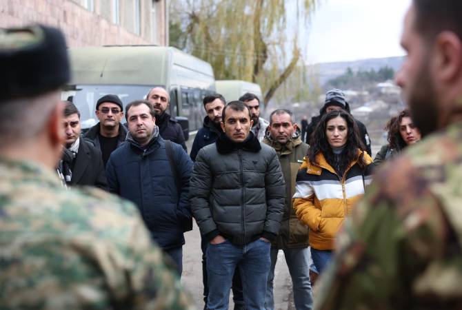 Le ministère arménien de la Défense a organisé une visite dans la zone frontalière nord-est de l’Arménie pour les journalistes
