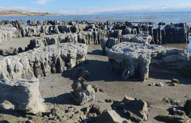 Le niveau du lac Van (Arménie occidentale) continue de baisser rapidement