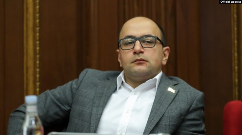 Le décret de dissolution du Karabakh n&rsquo;est pas valable pour l&rsquo;opposition arménienne