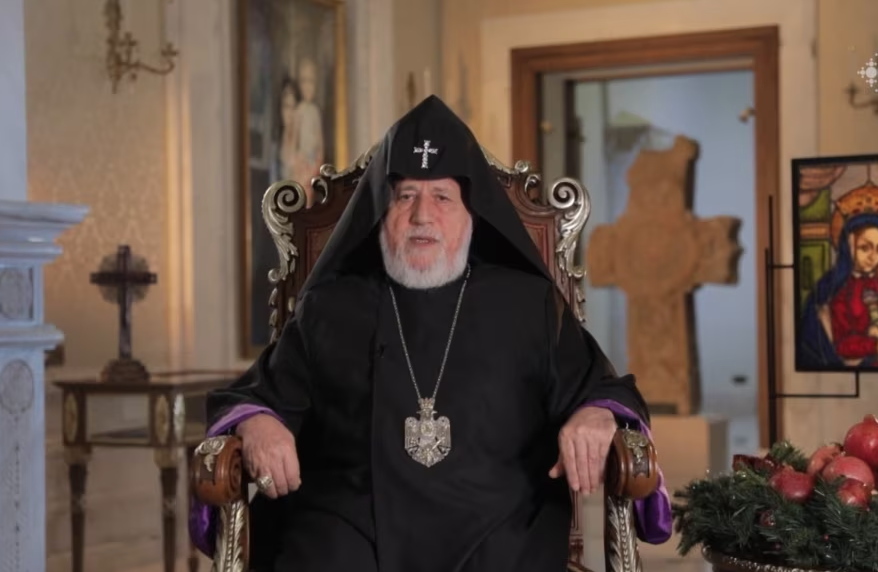 Pourquoi la télévision publique n’a-t-elle pas diffusé le message du Catholicos pour le Nouvel An ?