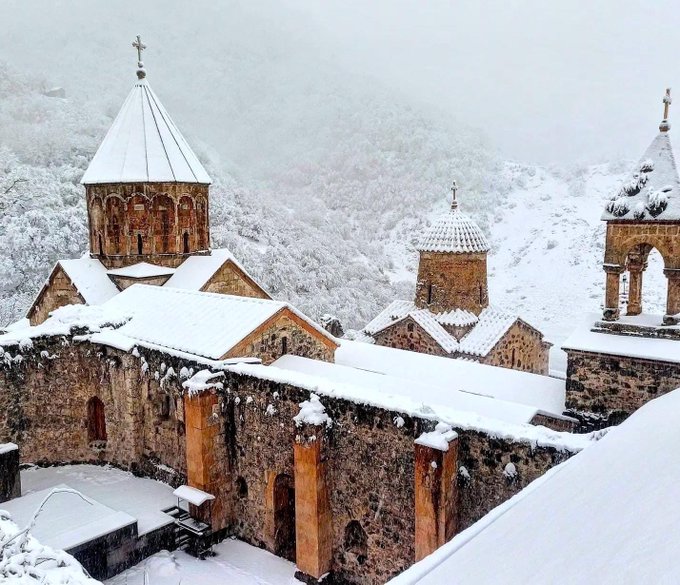 Les cloches restent silencieuses dans les monastères du Haut-Karabakh