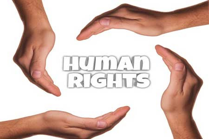 Human Rights Watch aborde les développements clés en Arménie dans le contexte des droits humains dans le monde