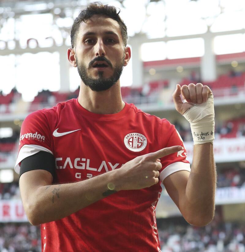 Un footballeur israélien interpellé, accusé d' »incitation à la haine »