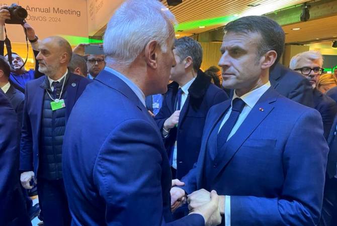 Le président arménien Vahagn Khachaturyan a discuté avec son homologue français Emmanuel Macron au forum de Davos (Suisse)