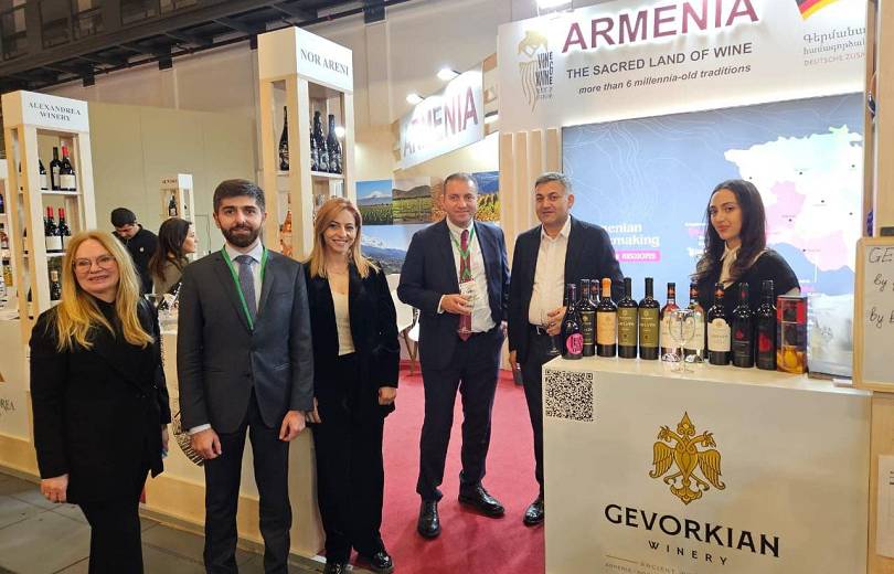 Vahan Kerobyan a participé au plus grand salon de la consommation au monde à Berlin et a visité le pavillon arménien